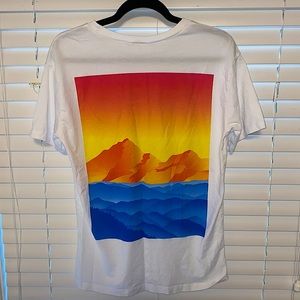 NEVER WORN ZARA OVERSIZED GRAPHIC TEE